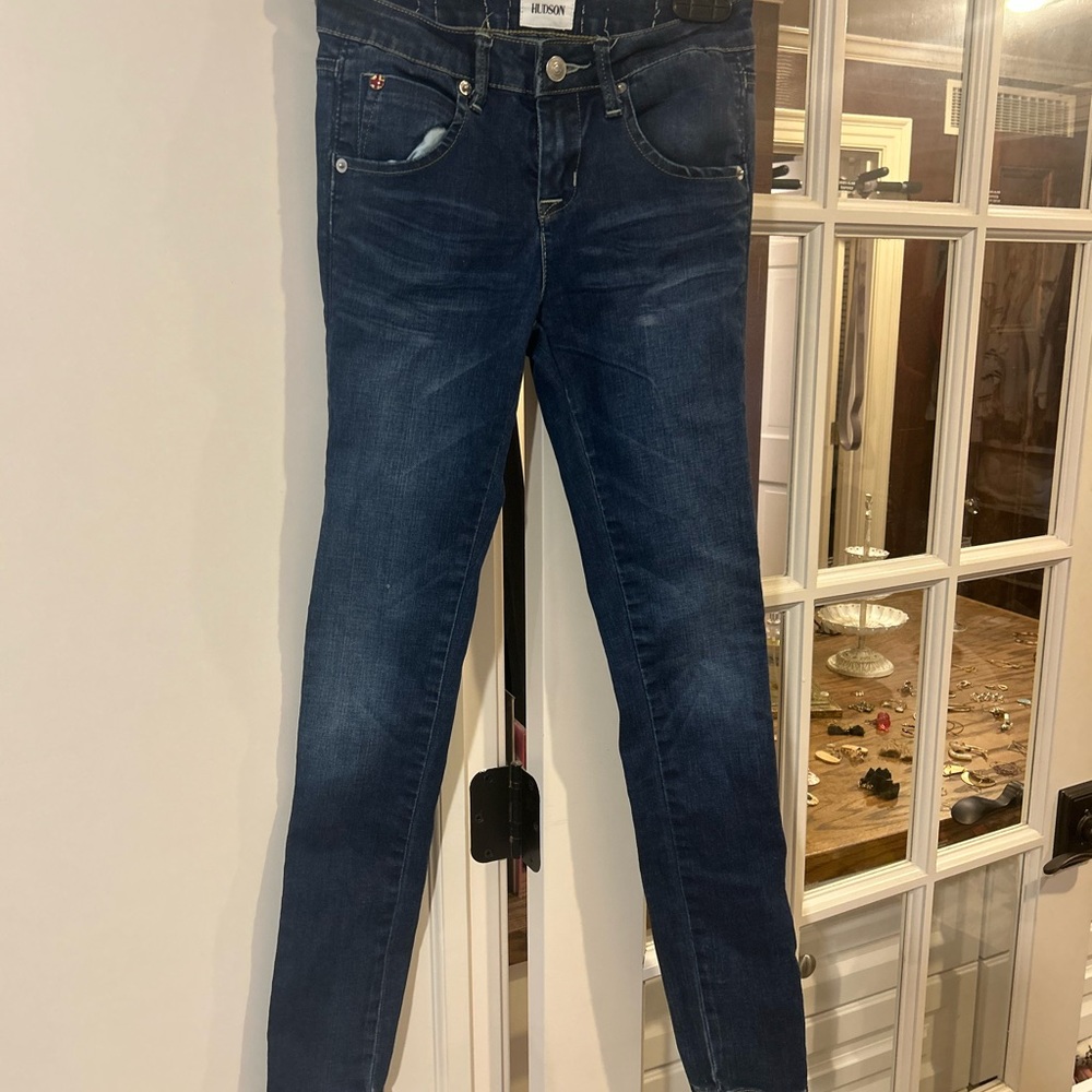 Girls Hudson skinny jeans shorts size 12